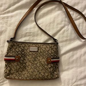 Tommy Hilfiger purses